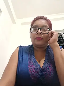 Snapshot of Elie_Hallway chatting on 5, 6, 2026 Elie Hallway online show from 5, 6, 2026
