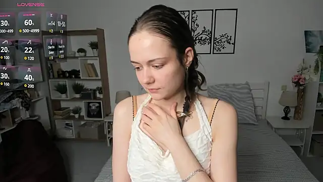 Snapshot of MalvinaTrafford chatting on 31, 1, 2026 MalvinaTrafford online show from 31, 1, 2026