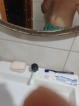 Snapshot of ONixCris chatting on 2, 3, 2026 ONixCris online show from 2, 3, 2026