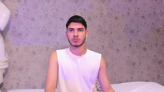 Snapshot of Apolo_Gray chatting on 13, 2, 2026 Apolo Gray online show from 13, 2, 2026