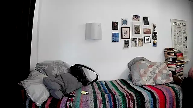 Snapshot of lucielark chatting on 12, 3, 2025 lucielark online show from 12, 3, 2025