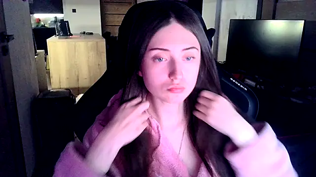 karlaluuvv online show from 1, 4, 2026