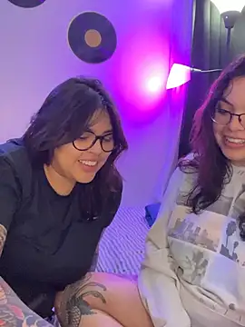 Snapshot of KittyTatts chatting on 21, 2, 2026 KittyTatts online show from 21, 2, 2026