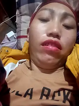 hot-luna- online show from 10, 2, 2026