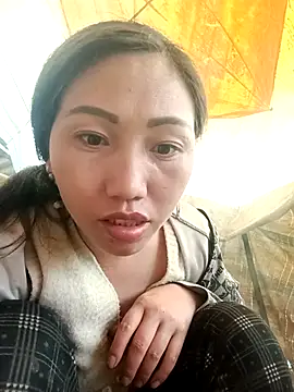 hot-luna- online show from 2, 4, 2026