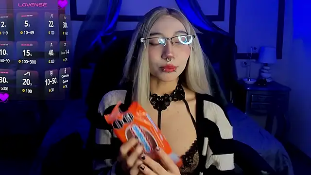 Snapshot of SweetSakura_Dolll chatting on 16, 3, 2026 SweetSakura Dolll online show from 16, 3, 2026