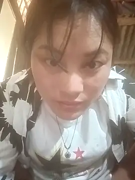 Snapshot of Momo-biki chatting on 16, 3, 2026 Momo-biki online show from 16, 3, 2026