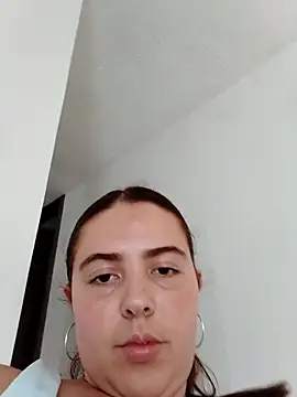 Snapshot of lyss_muller chatting on 24, 4, 2026 lyss muller online show from 24, 4, 2026