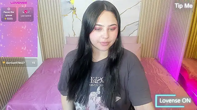 Siena Tay online show from 24, 3, 2026