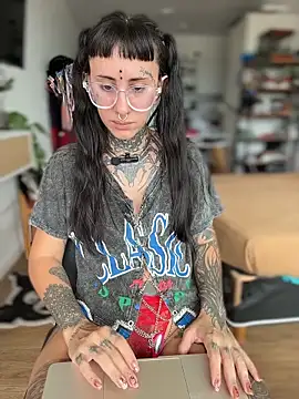 Snapshot of xsadtanas chatting on 23, 2, 2026 xsadtanas online show from 23, 2, 2026