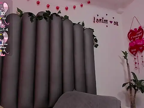 Miaa-Foxx online show from 21, 3, 2026