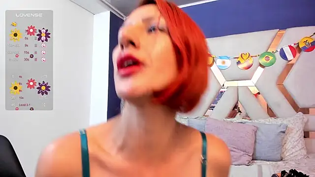 Snapshot of Sara_Evaanns chatting on 8, 7, 2026 Sara Evaanns online show from 8, 7, 2026