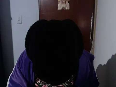 Snapshot of Brenda_Tina699 chatting on 13, 2, 2026 Brenda Tina699 online show from 13, 2, 2026