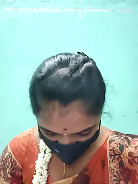 Snapshot of Tamil_Hot_Shana chatting on 4, 5, 2026 Tamil Hot Shana online show from 4, 5, 2026
