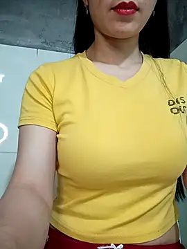 Snapshot of Vyvvyy69 chatting on 24, 3, 2026 Vyvvyy69 online show from 24, 3, 2026