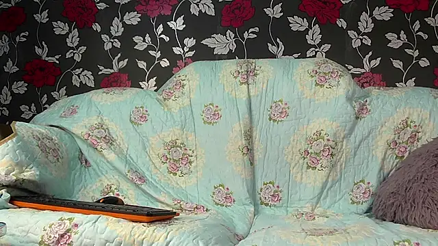 Snapshot of KlaraMuse chatting on 2, 3, 2026 KlaraMuse online show from 2, 3, 2026