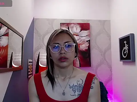 Liaaa Seraaph online show from 11, 2, 2026