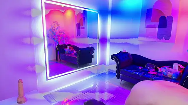 Madame scarlett online show from 10, 3, 2026