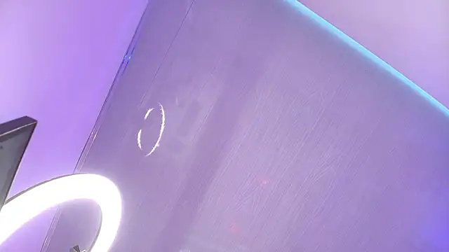 Madame scarlett online show from 14, 4, 2026