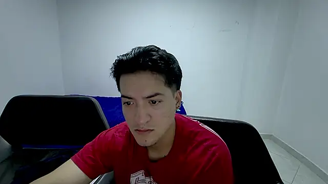 Snapshot of RoseSinsDonViktor chatting on 3, 2, 2026 RoseSinsDonViktor online show from 3, 2, 2026