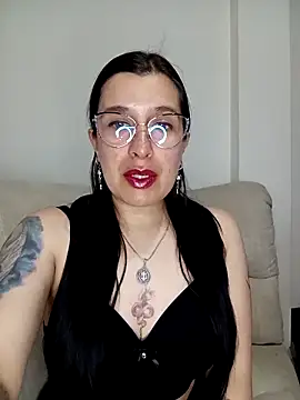 lady merlot1 online show from 24, 2, 2026