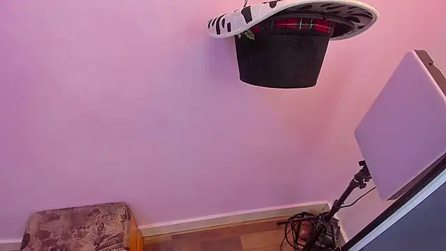 lil miia online show from 24, 2, 2026