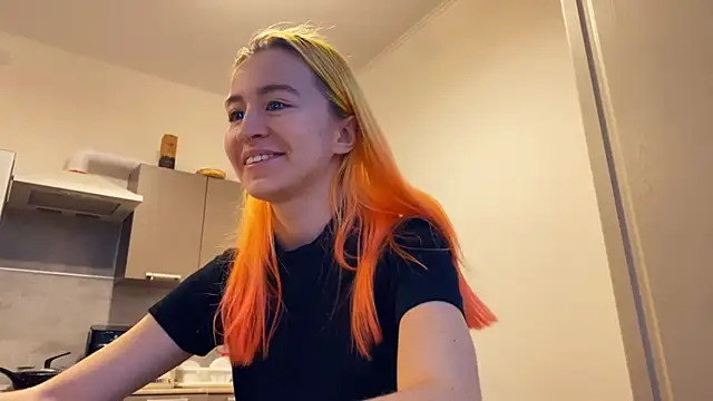 Snapshot of EmilyHein chatting on 25, 2, 2026 EmilyHein online show from 25, 2, 2026