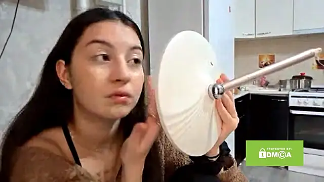 Snapshot of ZyntraLoom chatting on 17, 2, 2026 ZyntraLoom online show from 17, 2, 2026