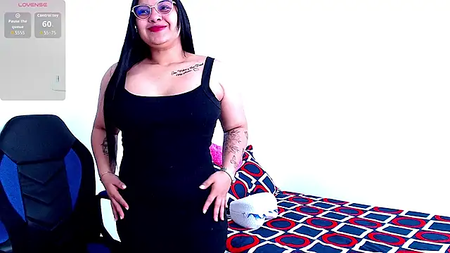 Snapshot of emily-rousee- chatting on 11, 2, 2026 emily-rousee- online show from 11, 2, 2026