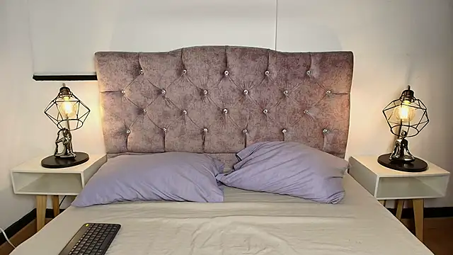 Snapshot of Ruby_Rouge_ chatting on 19, 5, 2026 Ruby Rouge online show from 19, 5, 2026