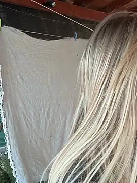 Snapshot of Ellie-rosee chatting on 26, 2, 2026 Ellie-rosee online show from 26, 2, 2026