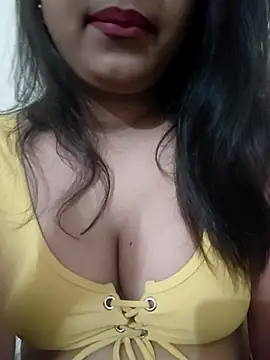 Snapshot of nidhi7180 chatting on 2, 2, 2026 nidhi7180 online show from 2, 2, 2026