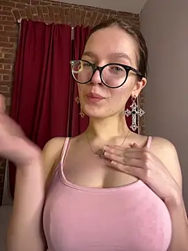 MyKittySayMeow online show from 22, 2, 2026