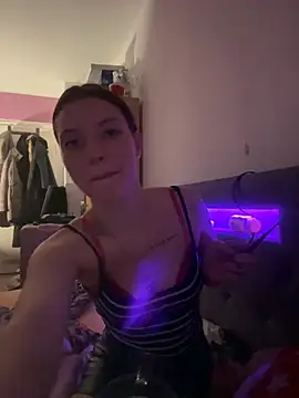 Snapshot of SofieKayla chatting on 2, 2, 2026 SofieKayla online show from 2, 2, 2026