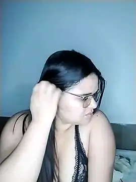 SamanthaStonee online show from 12, 3, 2026