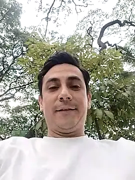 Snapshot of rejypool chatting on 12, 5, 2026 rejypool online show from 12, 5, 2026