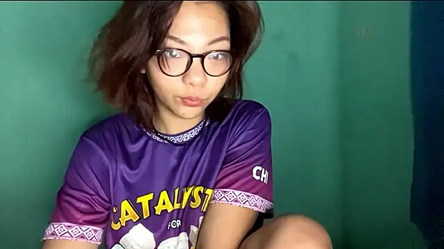 Snapshot of TerisaYellow chatting on 3, 3, 2026 TerisaYellow online show from 3, 3, 2026