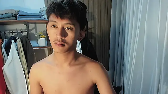 Snapshot of _andrie69_ chatting on 28, 6, 2026 andrie69 online show from 28, 6, 2026