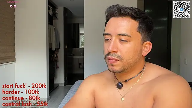 Snapshot of Sofii_n_Diego chatting on 8, 7, 2026 Sofii n Diego online show from 8, 7, 2026