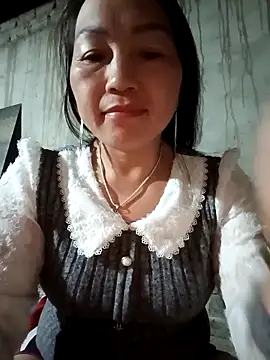 baby 112233 online show from 4, 4, 2026