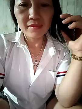 baby 112233 online show from 15, 4, 2026