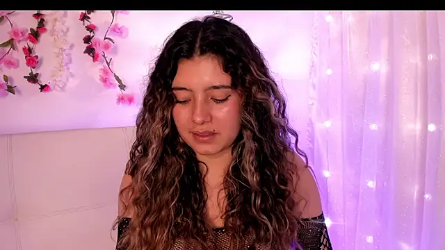 Snapshot of Valerysweet11 chatting on 20, 2, 2026 Valerysweet11 online show from 20, 2, 2026