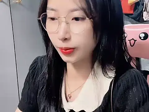 Linne6789 online show from 4, 3, 2026