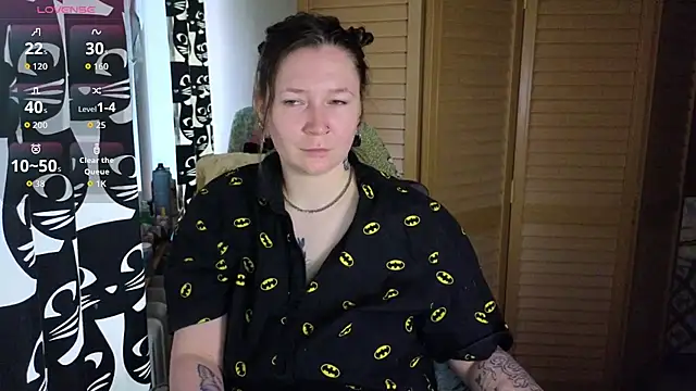 Snapshot of Ozalin_ chatting on 24, 6, 2026 Ozalin online show from 24, 6, 2026