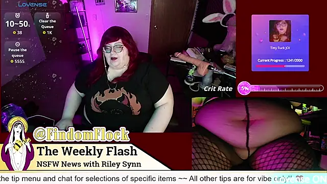 Snapshot of RileySynn chatting on 8, 8, 2026 RileySynn online show from 8, 8, 2026