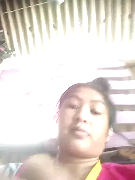 SweetKirsten69 online show from 20, 4, 2026