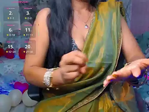 Snapshot of ELIZA_01 chatting on 13, 4, 2026 ELIZA 01 online show from 13, 4, 2026