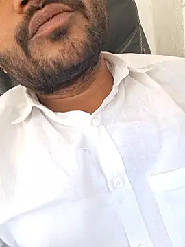 hot---boy1 online show from 18, 3, 2026