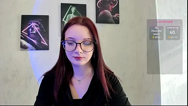 AuroraKane online show from 4, 2, 2026