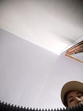 cute-hiphop online show from 19, 5, 2026